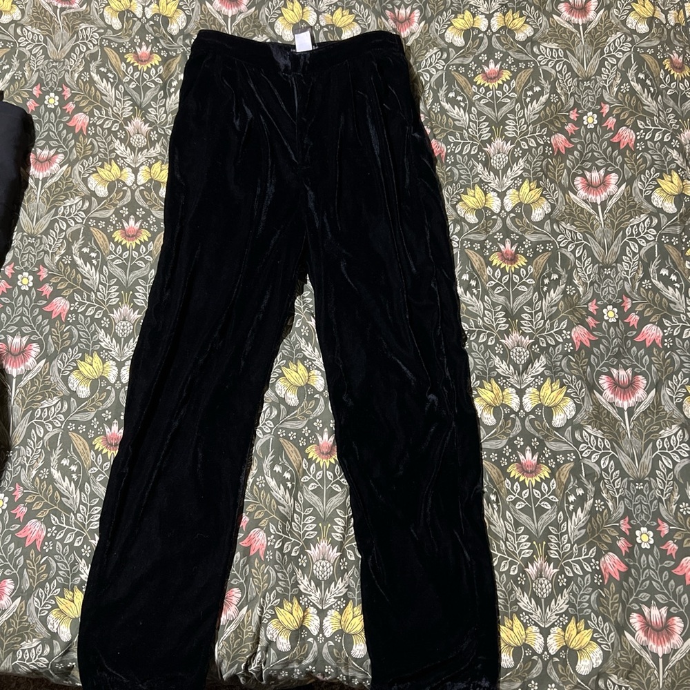 Sans Souci, black velvet pants